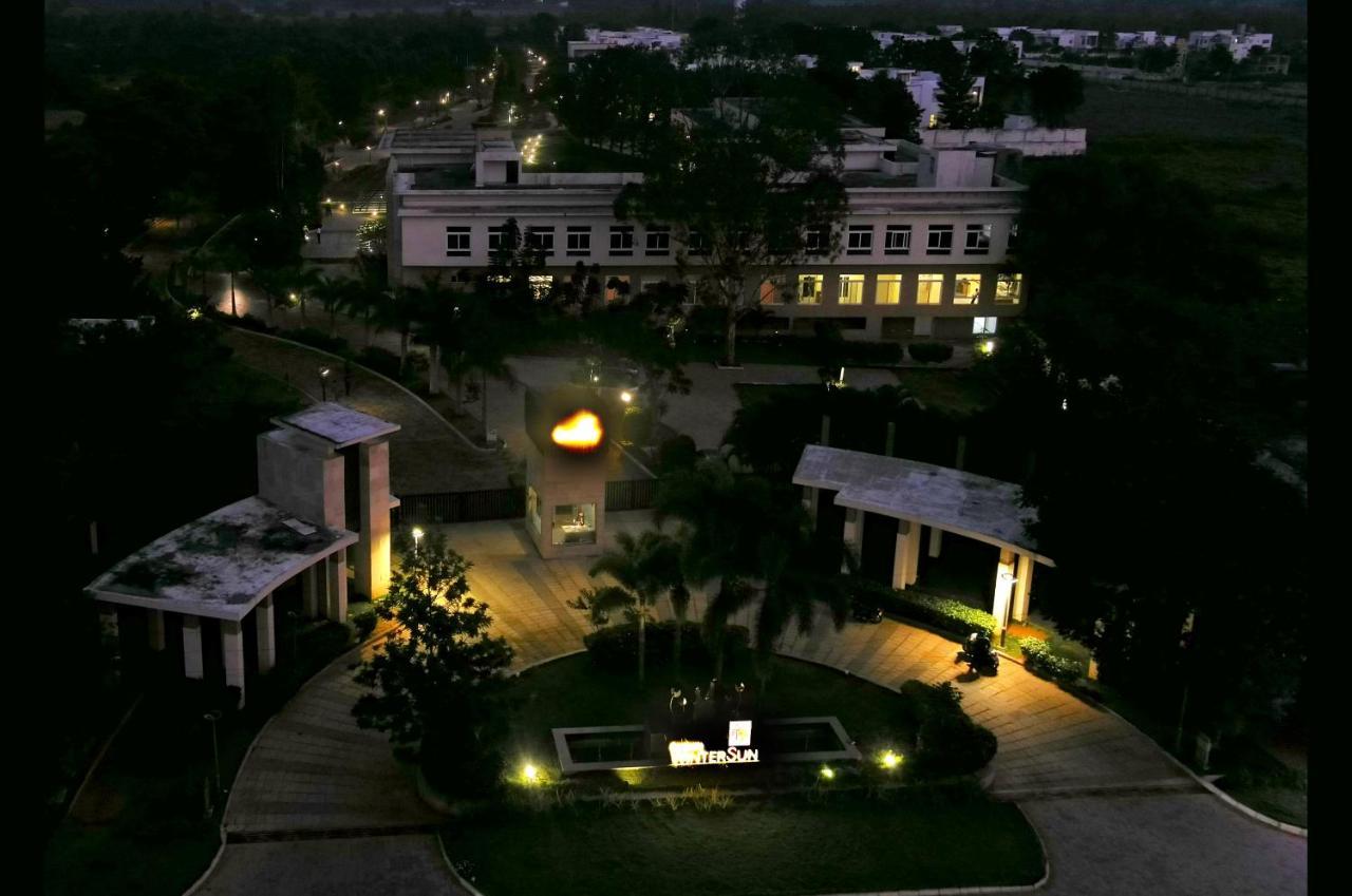 Spree Resort At Century Wintersun Dod Ballapur Luaran gambar